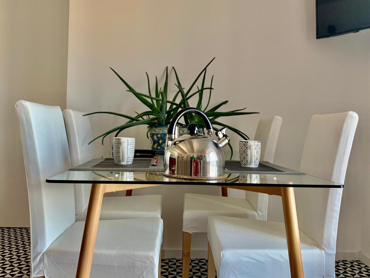 Ferienwohnung I Mezzanini Di Palazzo Bonaccorsi Milazzo Exterior foto