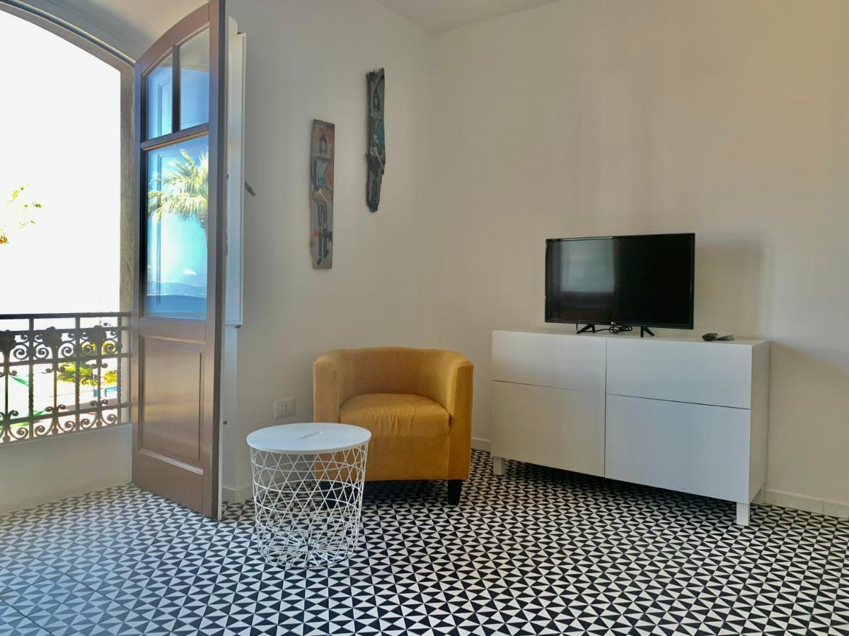 Ferienwohnung I Mezzanini Di Palazzo Bonaccorsi Milazzo Exterior foto