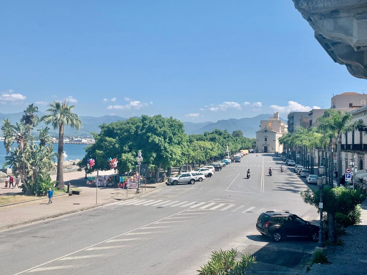 Ferienwohnung I Mezzanini Di Palazzo Bonaccorsi Milazzo Exterior foto